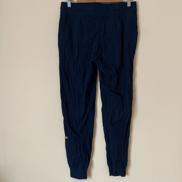 Lululemon navy blue Dance Studio Mid-Rise Jogger 8 - Picture 4 of 5